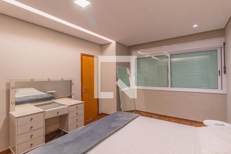 Casa à venda com 280m², 3 quartos e 4 vagasSuite