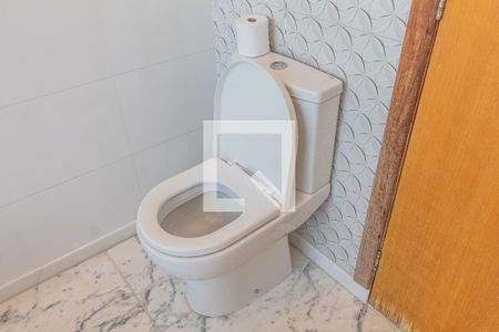 Casa à venda com 280m², 3 quartos e 4 vagasBanheiro da Suite