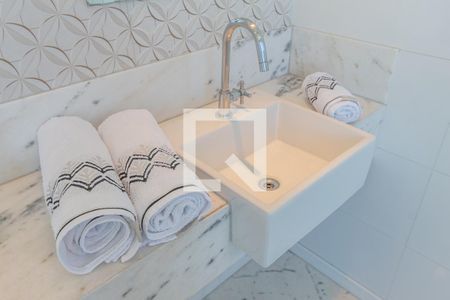 Casa à venda com 280m², 3 quartos e 4 vagasBanheiro da Suite