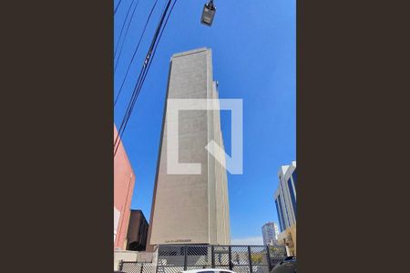 Apartamento à venda com 96m², 2 quartos e 1 vaga Apartamento à venda com 96m², 2 quartos e 1 vagaFachada