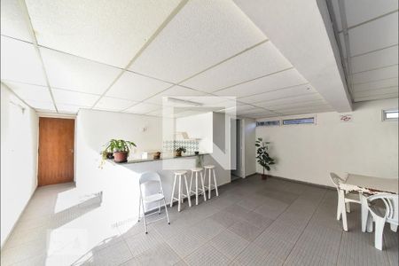 Apartamento à venda com 96m², 2 quartos e 1 vaga Apartamento à venda com 96m², 2 quartos e 1 vagaÁrea comum - Salão de festas