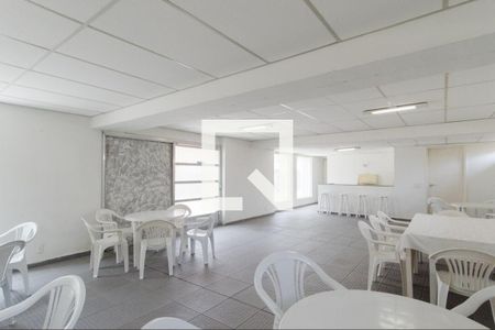 Apartamento à venda com 96m², 2 quartos e 1 vaga Apartamento à venda com 96m², 2 quartos e 1 vagaÁrea comum - Salão de festas