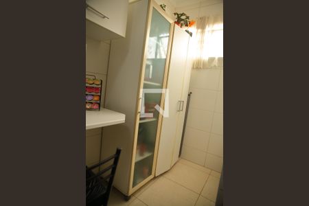 Apartamento à venda com 57m², 2 quartos e 1 vagaÁrea de Serviço