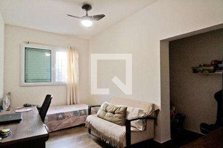 Casa à venda com 184m², 4 quartos e 2 vagasQuarto 1