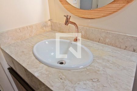 Casa à venda com 184m², 4 quartos e 2 vagasBanheiro