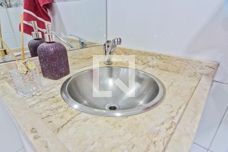 Casa à venda com 184m², 4 quartos e 2 vagasÁrea de Serviço