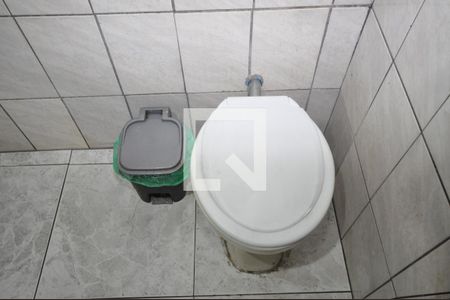 Casa à venda com 120m², 3 quartos e 1 vagaBanheiro 2