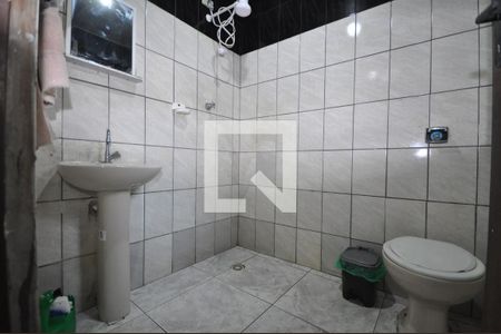 Casa à venda com 120m², 3 quartos e 1 vagaBanheiro 2