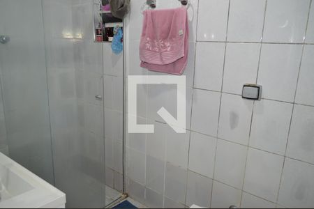 Casa à venda com 150m², 4 quartos e 1 vagaBanheiro