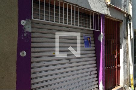 Casa à venda com 150m², 4 quartos e 1 vagaFachada + Plaquinha