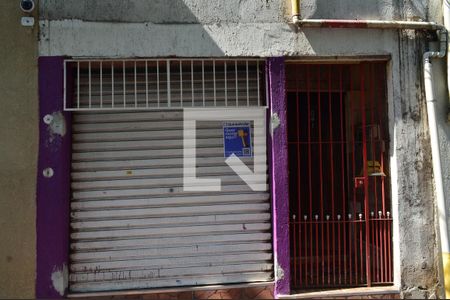 Casa à venda com 150m², 4 quartos e 1 vagaFachada + Plaquinha