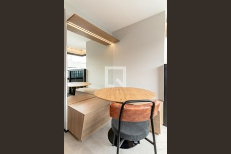 Sala de apartamento para alugar com 1 quarto, 35m² em Indianópolis, São Paulo