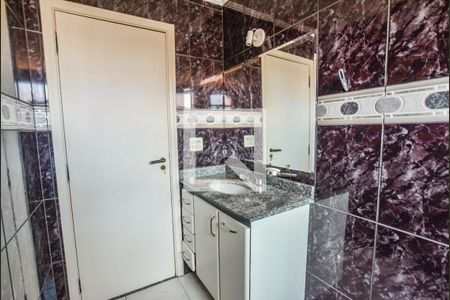 Apartamento à venda com 162m², 3 quartos e 2 vagasBanheiro Social