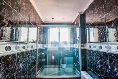 Apartamento à venda com 162m², 3 quartos e 2 vagasBanheiro da Suíte