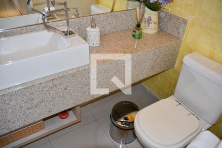 Apartamento para alugar com 186m², 3 quartos e 3 vagasBanheiro 4