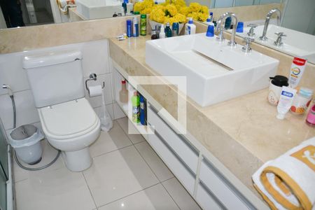 Apartamento para alugar com 186m², 3 quartos e 3 vagasBanheiro