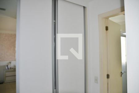 Apartamento para alugar com 186m², 3 quartos e 3 vagasCorredor