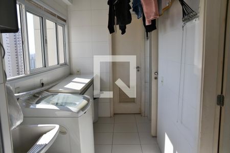 Apartamento para alugar com 186m², 3 quartos e 3 vagasÁrea de Serviço