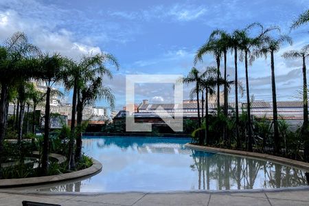 Apartamento à venda com 50m², 1 quarto e 1 vaga Apartamento à venda com 50m², 1 quarto e 1 vagaÁrea comum - Piscina