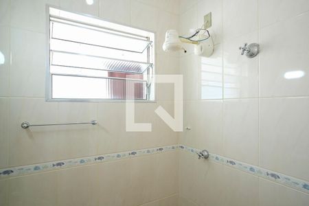 Casa à venda com 115m², 2 quartos e 1 vagaBanheiro da suíte