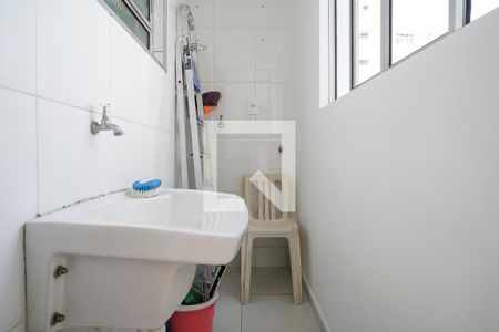 Casa à venda com 115m², 2 quartos e 1 vagaÁrea de serviço