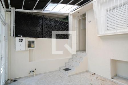 Casa à venda com 115m², 2 quartos e 1 vagaGaragem