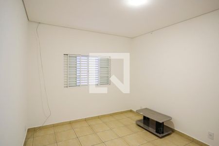 Casa à venda com 115m², 2 quartos e 1 vagaQuarto