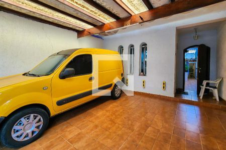 Casa à venda com 168m², 3 quartos e 2 vagas Casa à venda com 168m², 3 quartos e 2 vagasGaragem