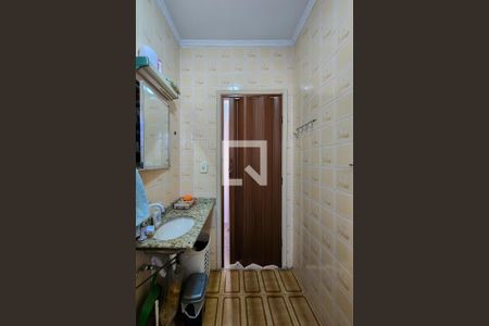 Casa à venda com 168m², 3 quartos e 2 vagas Casa à venda com 168m², 3 quartos e 2 vagasBanheiro da Suíte