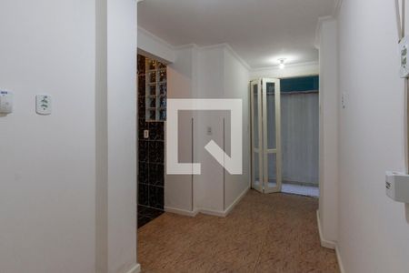 Apartamento à venda com 100m², 2 quartos e sem vaga Apartamento à venda com 100m², 2 quartos e sem vagaCorredor