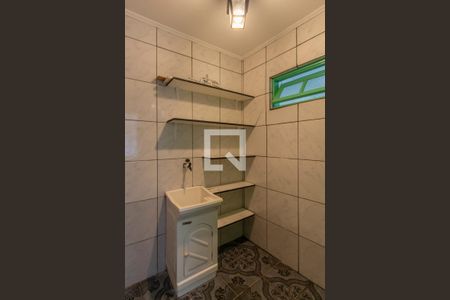 Apartamento à venda com 100m², 2 quartos e sem vaga Apartamento à venda com 100m², 2 quartos e sem vagaLavanderia