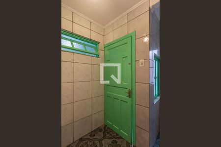 Apartamento à venda com 100m², 2 quartos e sem vaga Apartamento à venda com 100m², 2 quartos e sem vagaLavanderia