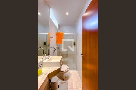 Casa à venda com 170m², 2 quartos e 1 vagaBanheiro da Suíte 2