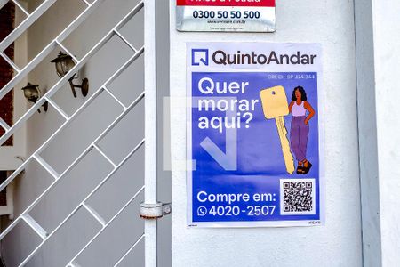 Casa à venda com 170m², 2 quartos e 1 vagaFachada