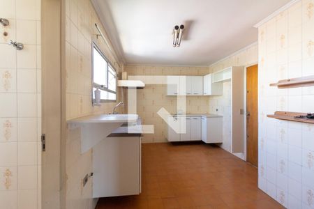 Apartamento à venda com 93m², 2 quartos e 1 vaga Apartamento à venda com 93m², 2 quartos e 1 vagaCozinha