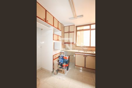 Apartamento à venda com 374m², 4 quartos e 4 vagasBanheiro