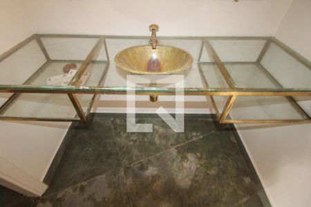 Apartamento à venda com 374m², 4 quartos e 4 vagasBanheiro