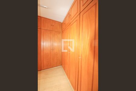 Apartamento à venda com 374m², 4 quartos e 4 vagasQuarto