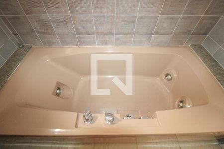 Apartamento à venda com 374m², 4 quartos e 4 vagasBanheiro