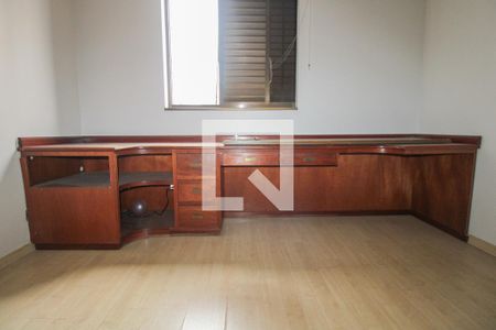Apartamento à venda com 374m², 4 quartos e 4 vagasQuarto