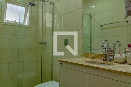 Casa à venda com 200m², 3 quartos e 4 vagas Casa à venda com 200m², 3 quartos e 4 vagasBanheiro