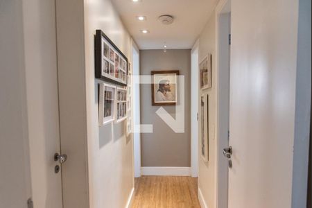 Apartamento à venda com 115m², 3 quartos e 2 vagasCorredor