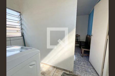 Casa à venda com 132m², 3 quartos e 1 vaga Casa à venda com 132m², 3 quartos e 1 vagaÁrea de Serviço