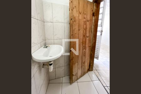 Casa à venda com 132m², 3 quartos e 1 vaga Casa à venda com 132m², 3 quartos e 1 vagaLavabo