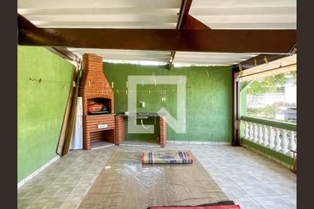 Casa à venda com 132m², 3 quartos e 1 vaga Casa à venda com 132m², 3 quartos e 1 vagaChurrasqueira