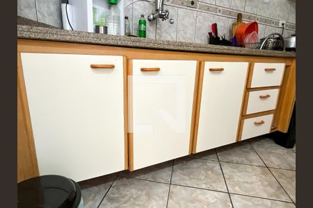 Casa à venda com 132m², 3 quartos e 1 vaga Casa à venda com 132m², 3 quartos e 1 vagaCozinha