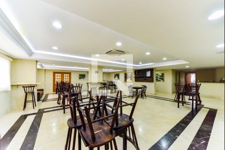 Apartamento à venda com 203m², 4 quartos e 4 vagasÁrea comum - Salão de festas