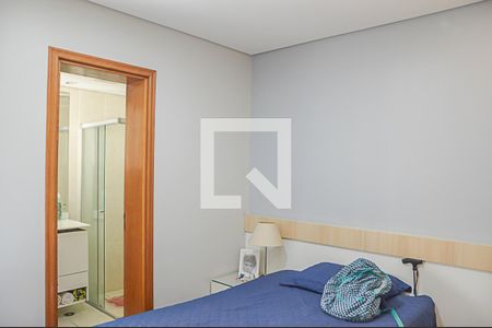 Apartamento à venda com 203m², 4 quartos e 4 vagasQuarto 4 - Suíte