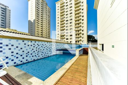 Apartamento à venda com 203m², 4 quartos e 4 vagasÁrea comum - Piscina