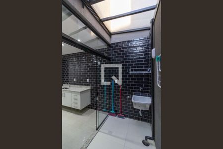 Casa à venda com 100m², 2 quartos e 2 vagasÁrea de Serviço